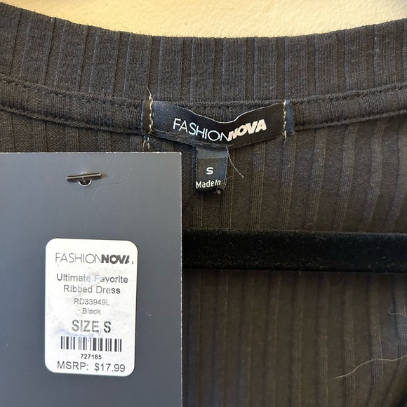 Fashion Nova ribbed bodycon dress - Picture 3 of 3